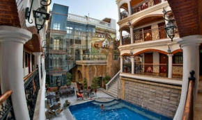 Hotel Luna